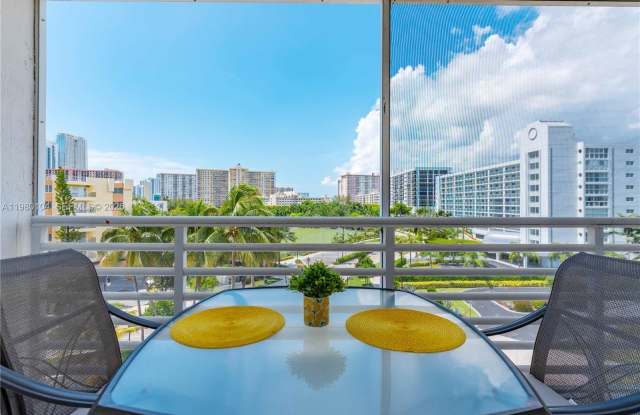 17801 N Bay Rd photos photos