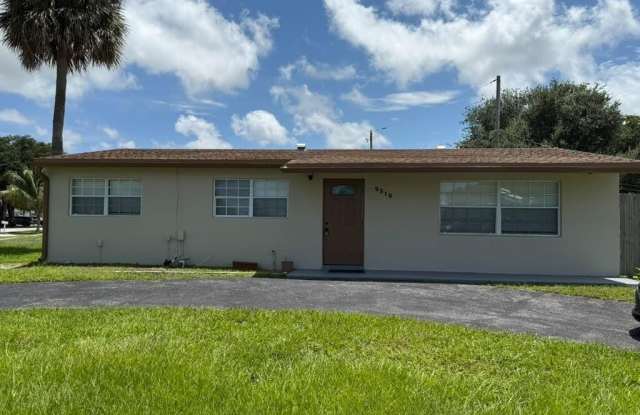 9519 Birmingham Drive Gallery 4