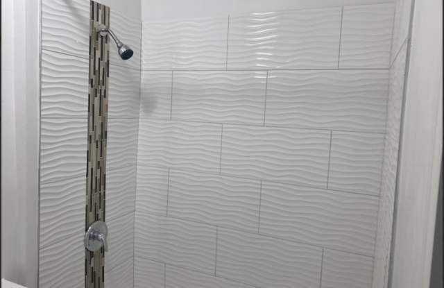 8216 South Ingleside Ave. photos photos