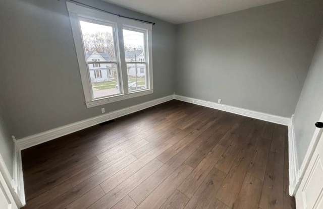 237 North Lincoln Street photos photos