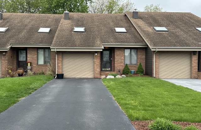 212 Holly Lane photos photos