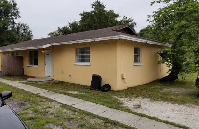 3903 7th Street East - 3903 7th Street East, West Samoset, FL 34208