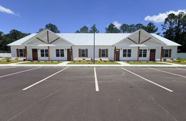 Luxury Modern Farmhouse Living – Brand New 2BR/2BA Units (HAP Accepted) Gallery 2