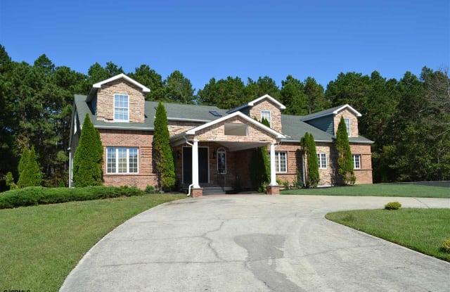 110 Daphne Dr - 110 Daphne Dr, Atlantic County, NJ 08205