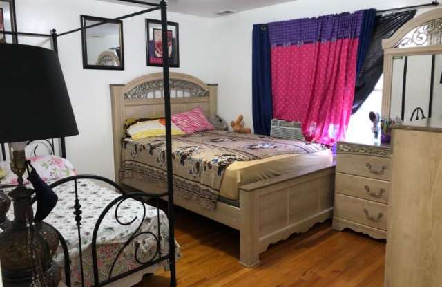253 Clark Pl 2 Gallery 3