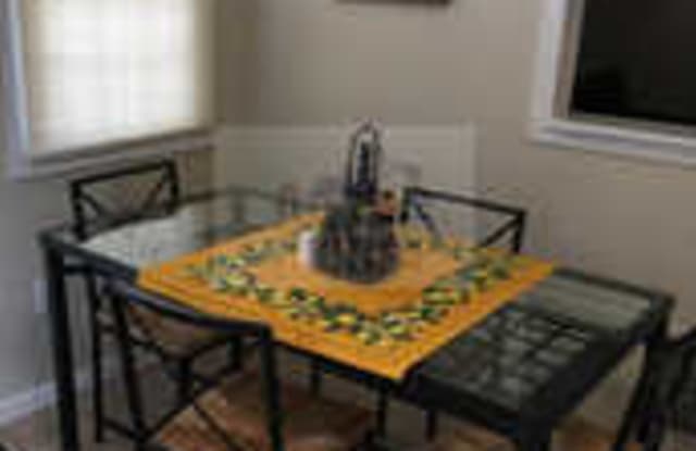 103 Quinnipiac Avenue - 103 Gallery 3