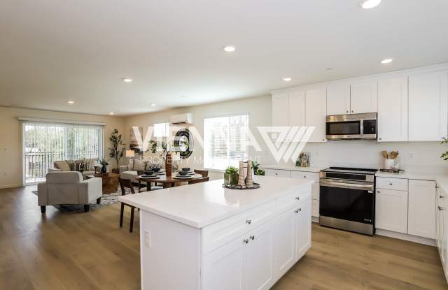 8068 Quiet Knolls Dr Gallery 4