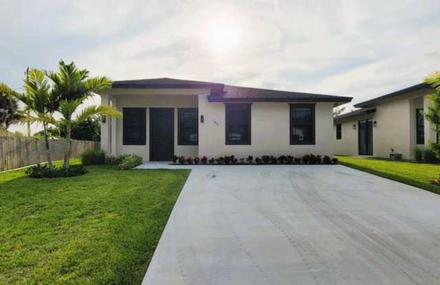 145 Neva Drive, West Palm Beach, FL 33415 Gallery 4