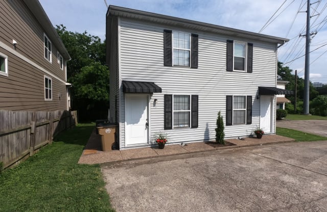 733 Park Cir - 733 Park Circle, Nashville, TN 37205