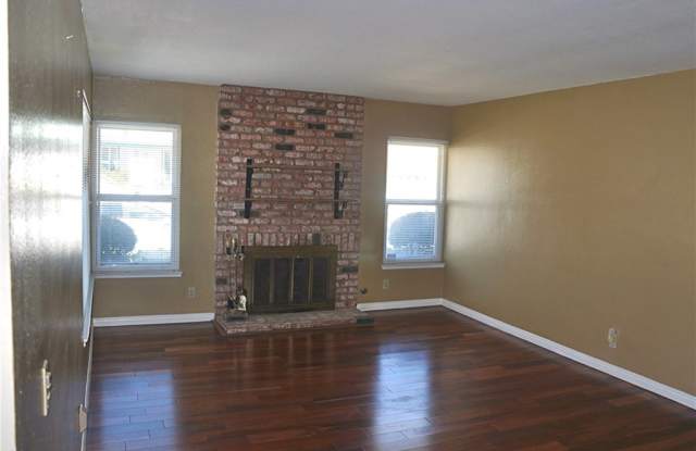 20102 Divino Drive Gallery 3