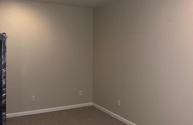 23284 ROGERDALE PLACE Gallery 4