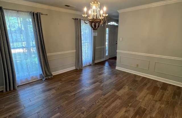 984 EASTWOOD Ter Gallery 3