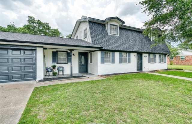 1221 S Ridgefield Circle Gallery 3