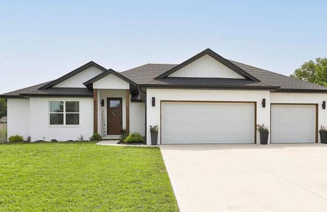Your Dream Home Just Hit the Market – Don’t Miss Out! photos photos