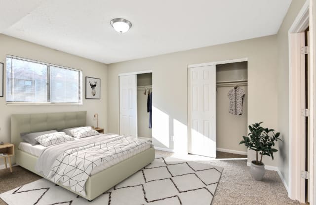 Cedar Ridge Apartments and Townhomes Gallery 3
