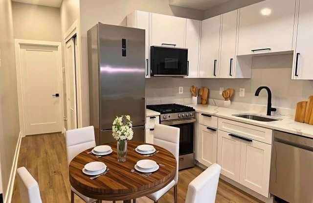 2301 ONTARIO ROAD NW photos photos