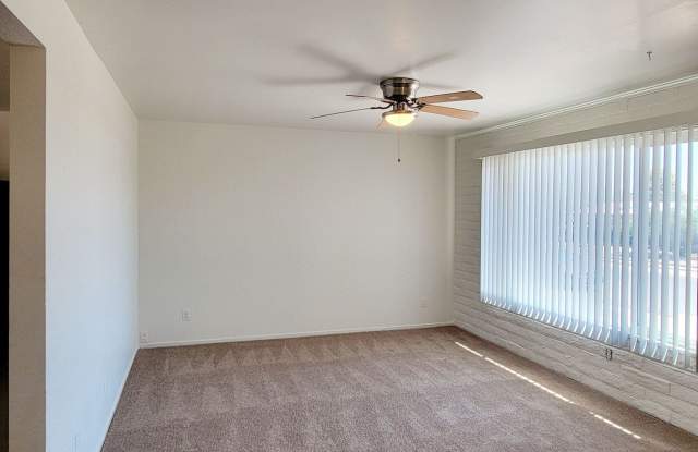East Tucson Gem: Bright 3-Bed Home with Spacious Covered Patio & Enclosed Yard Gallery 4