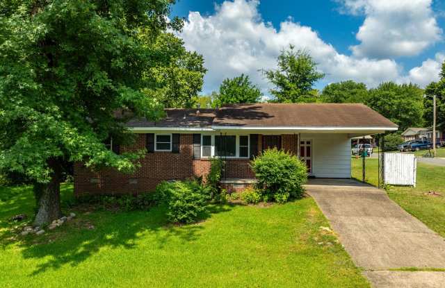 Cozy 3 Bedroom Home photos photos