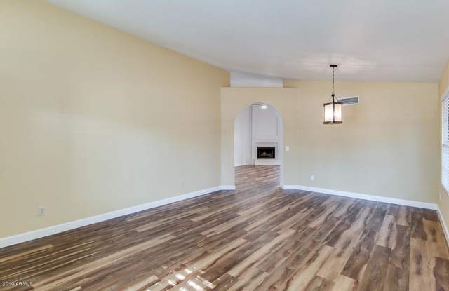 3736 E Morrow Drive Gallery 2