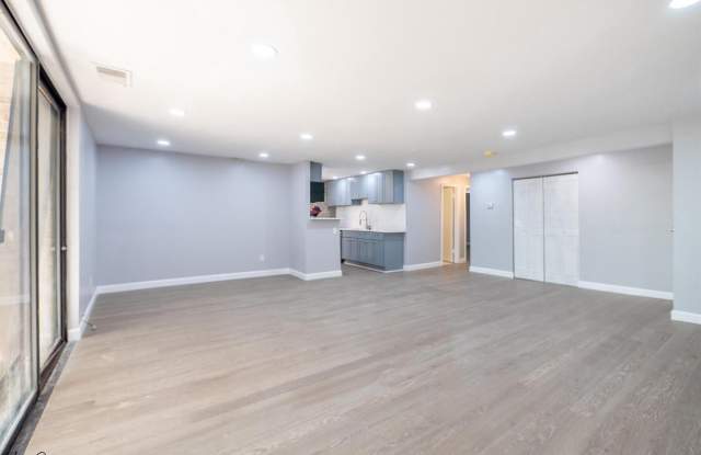 3325 HUNTLEY SQUARE DRIVE Gallery 3