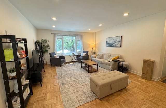 569 Washington St photos photos