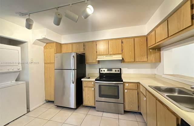 2265 SW 80th Ter photos photos