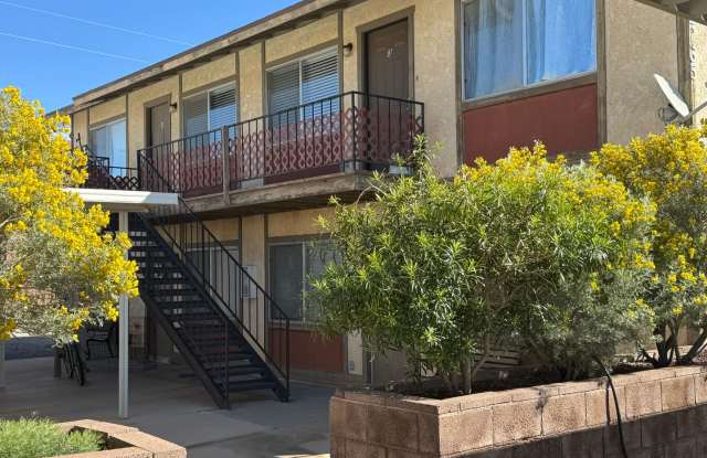 Charming 2 Bedroom, 2 Bathroom Apartment in Bullhead City, AZ photos photos