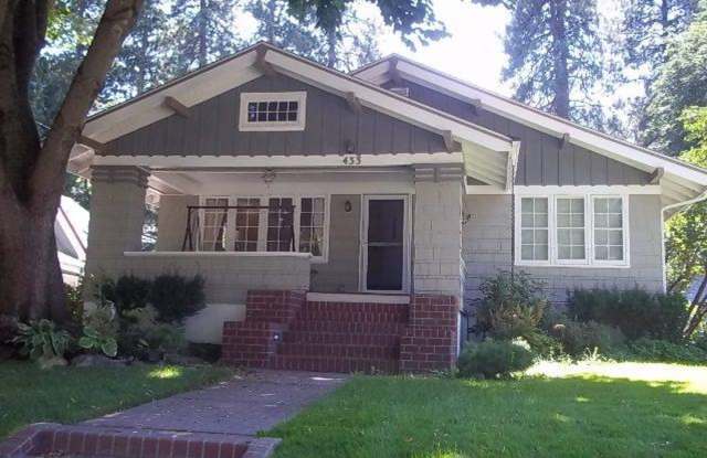 MUST SEE !! Charming South Hill Home 4bd 2bath Home photos photos