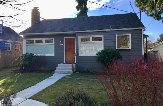 10709 Phinney Ave N - 10709 Phinney Avenue North, Seattle, WA 98133