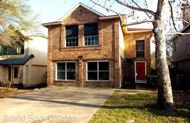 1305 Garden Path Dr - 1305 Garden Path Dr, Round Rock, TX 78664