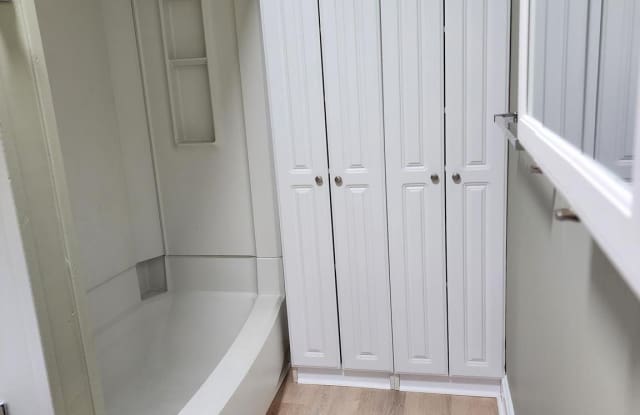 316 UPPER COLLEGE TERRACE photos photos