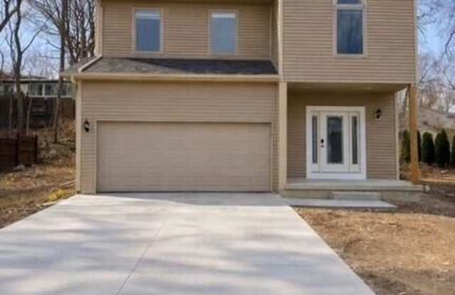 2544 Eastlawn Avenue photos photos