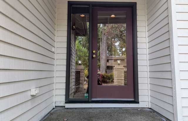 Single Level 3bd/2ba in LO's Walluga Neighborhood - 15213 Quarry Road, Lake Oswego, OR 97035