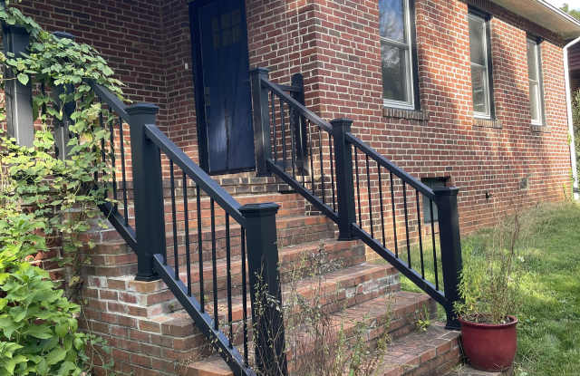 22 Enka Orchard Street - 22 Enka Orchard Street, Asheville, NC 28715