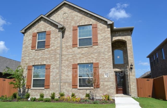 3020 Buckthorn St photos photos
