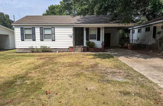 408 Troutt photos photos