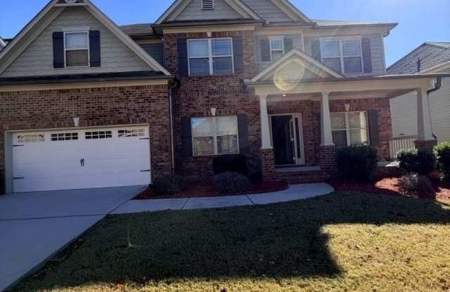 Spacious 5-bedroom house with loft in DACULA cluster in Auburn Gallery 1