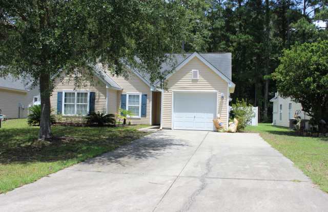 Ranch Home w/ Privacy Fence photos photos