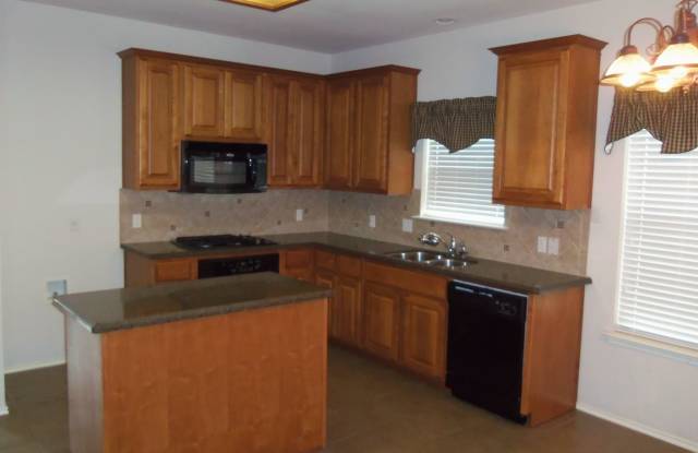 10925 Casitas Drive Gallery 4