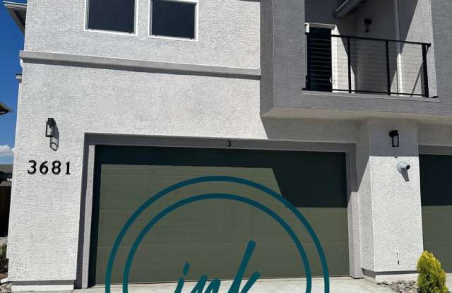 Beautiful and Modern Newly Built Townhome in Jenuane Community of Carson City photos photos