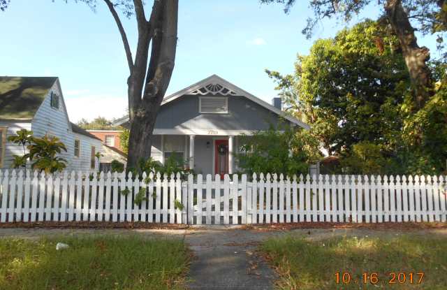 2719 Dartmouth Ave N - 2719 Dartmouth Avenue North, St. Petersburg, FL 33713