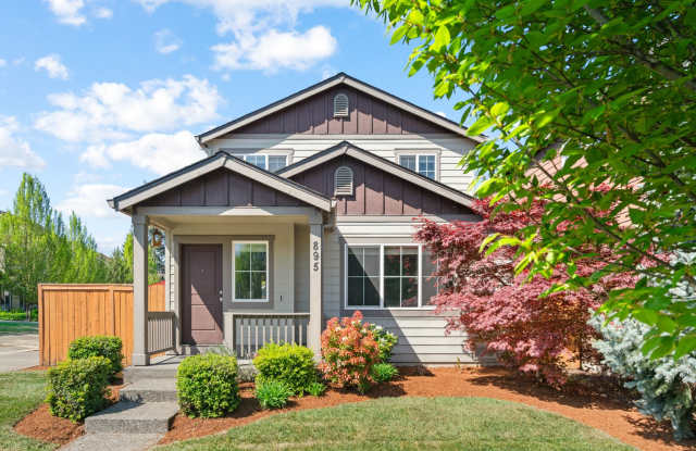 Beautiful Beaverton Home in Great Location with a Fenced Yard! photos photos