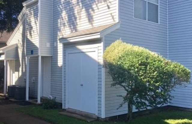 31 SE Park Circle unit: 18 photos photos