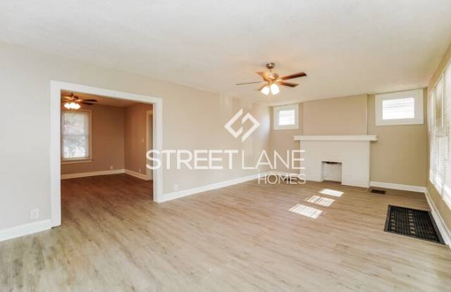 589 Larcomb Avenue Gallery 2