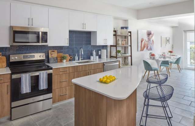 1821 SW 29th St. photos photos