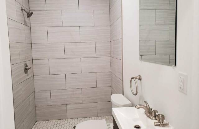 1834 N BOUVIER STREET photos photos