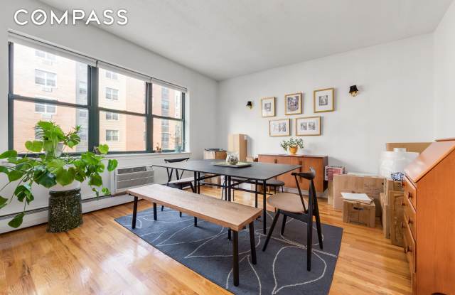 226 West 123rd Street photos photos