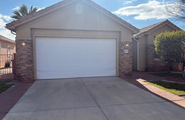 St. George Oasis photos photos