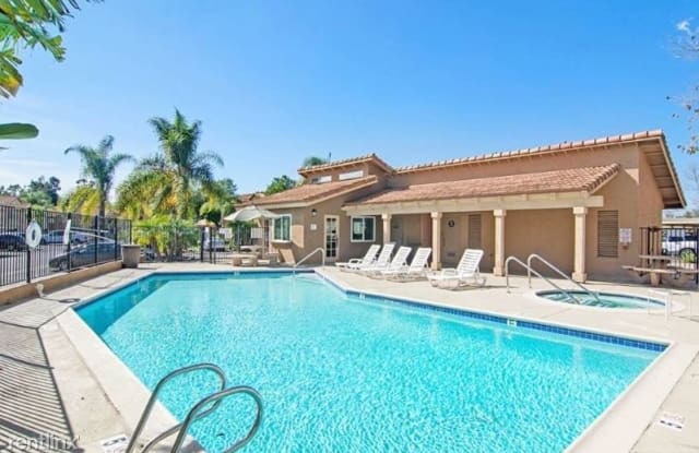 210 Woodland Pkwy 139 - 210 Woodland Parkway, San Marcos, CA 92069