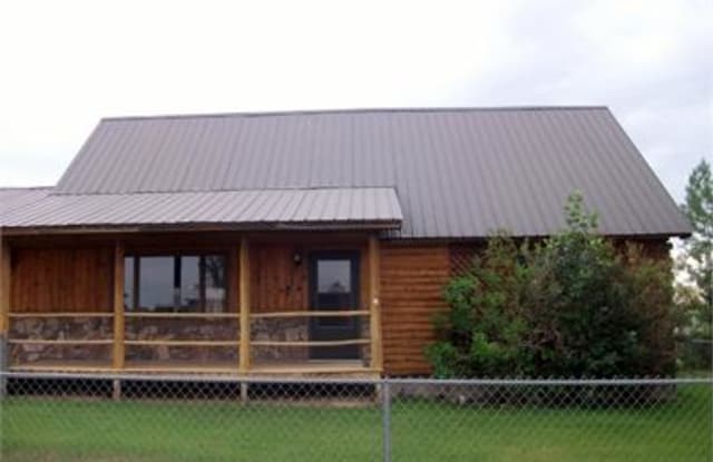 515 E Fifth Street - 515 East 5th Street, Marbleton, WY 83113